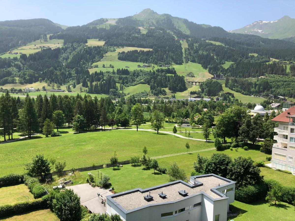 Hotel Germania Gastein - Ganzjaehrig Inklusive Alpentherme Gastein & Sommersaison Inklusive Gasteiner Bergbahnen Бад Хофгащайн Екстериор снимка