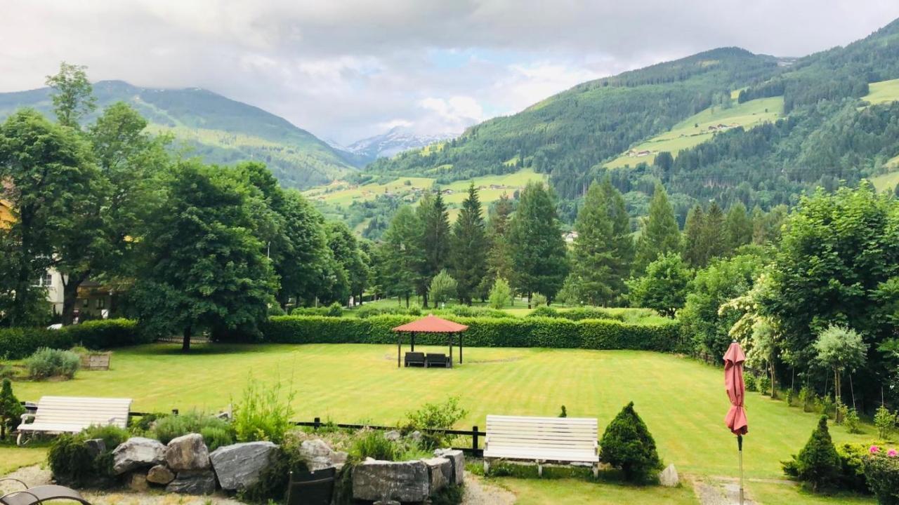 Hotel Germania Gastein - Ganzjaehrig Inklusive Alpentherme Gastein & Sommersaison Inklusive Gasteiner Bergbahnen Бад Хофгащайн Екстериор снимка