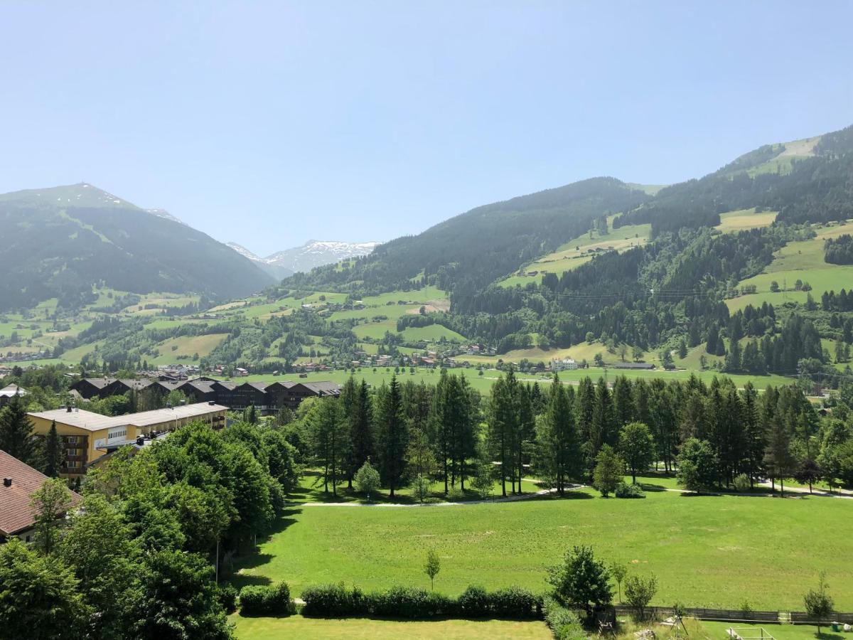 Hotel Germania Gastein - Ganzjaehrig Inklusive Alpentherme Gastein & Sommersaison Inklusive Gasteiner Bergbahnen Бад Хофгащайн Екстериор снимка