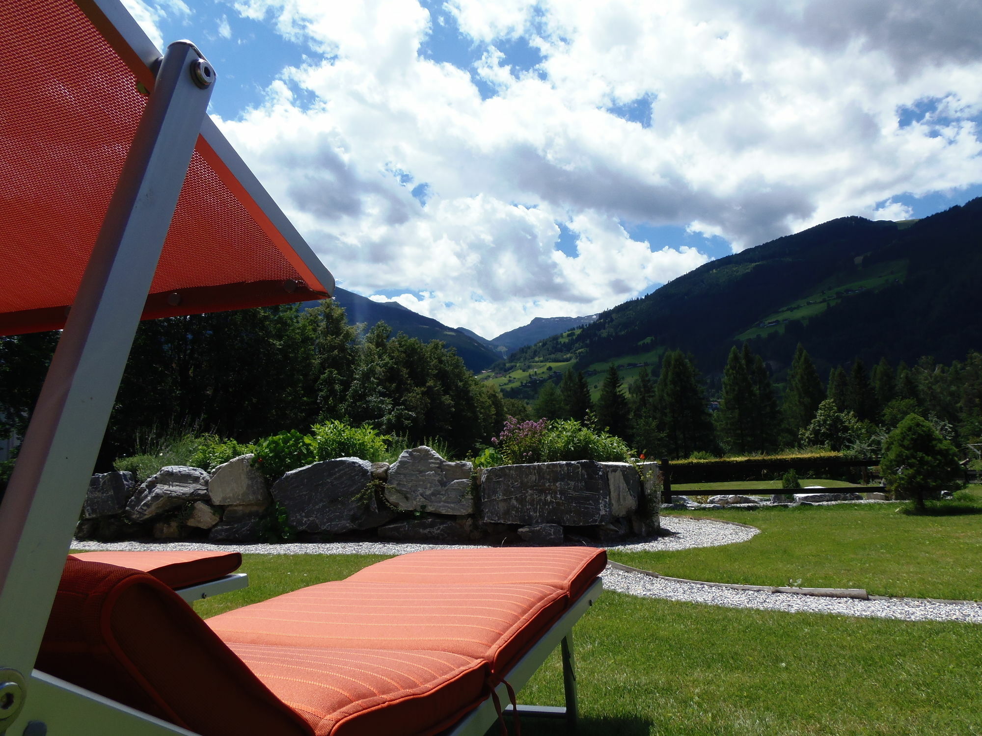 Hotel Germania Gastein - Ganzjaehrig Inklusive Alpentherme Gastein & Sommersaison Inklusive Gasteiner Bergbahnen Бад Хофгащайн Екстериор снимка